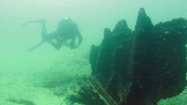 Litoralul romanesc isi deschide in aceasta vara muzeul subacvatic. Cat costa un sejur de explorare a epavelor antice