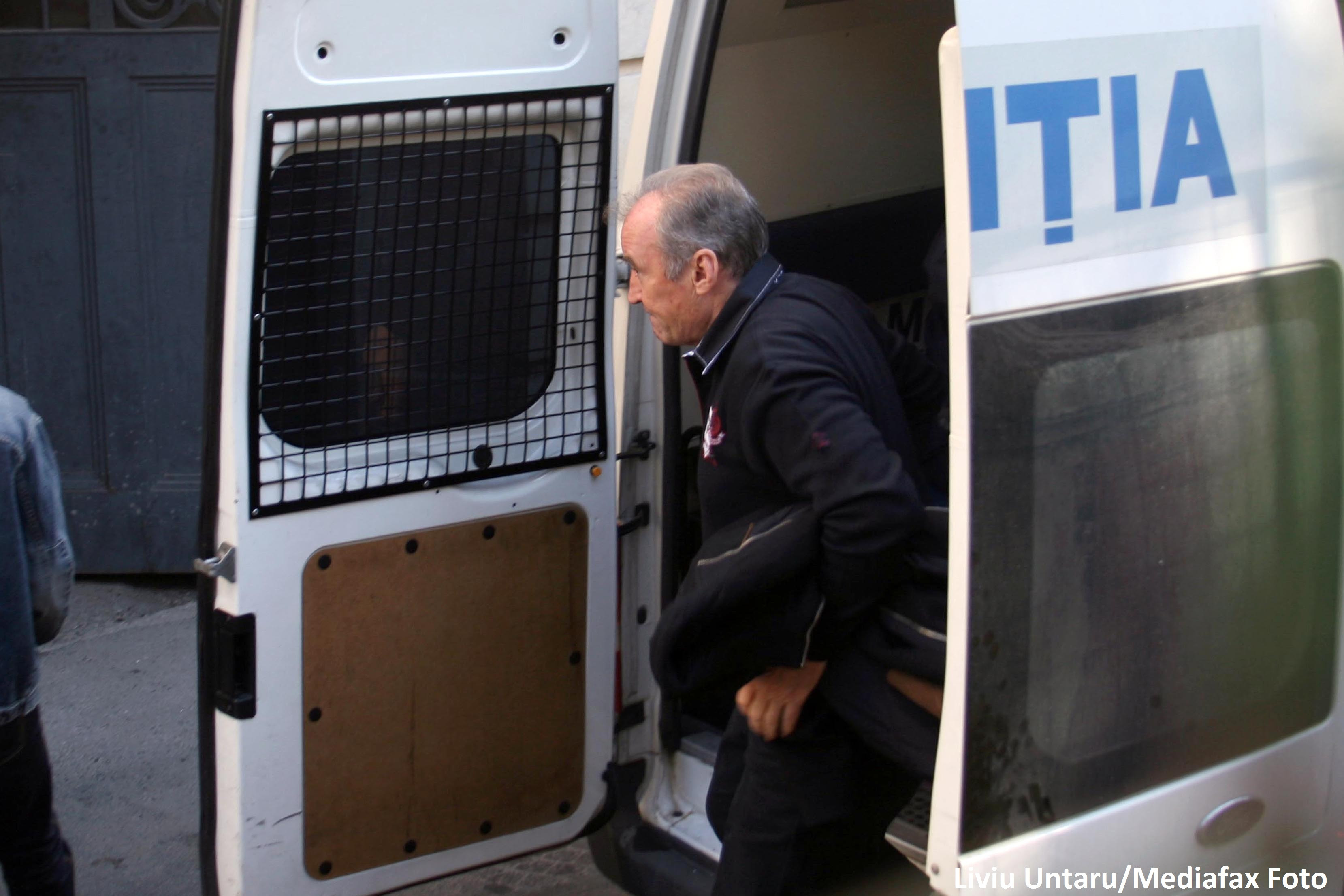 Ioan Mihaila, condamnat la trei ani de inchisoare cu executare in dosarul "Mita la Hidroelectrica". Decizia este definitiva