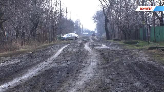 Cucuteni, glod pe strada