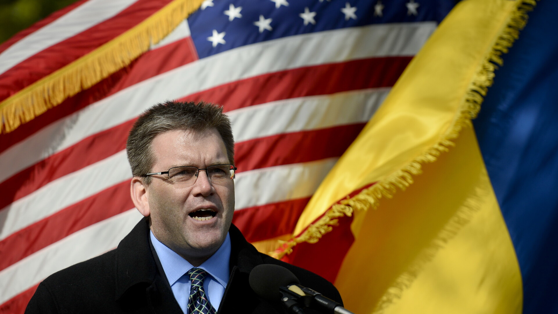 Ce se va intampla daca Rusia va "avansa", asa cum a facut in Crimeea? Mesajul Insarcinatului cu Afaceri al SUA, Dean Thompson