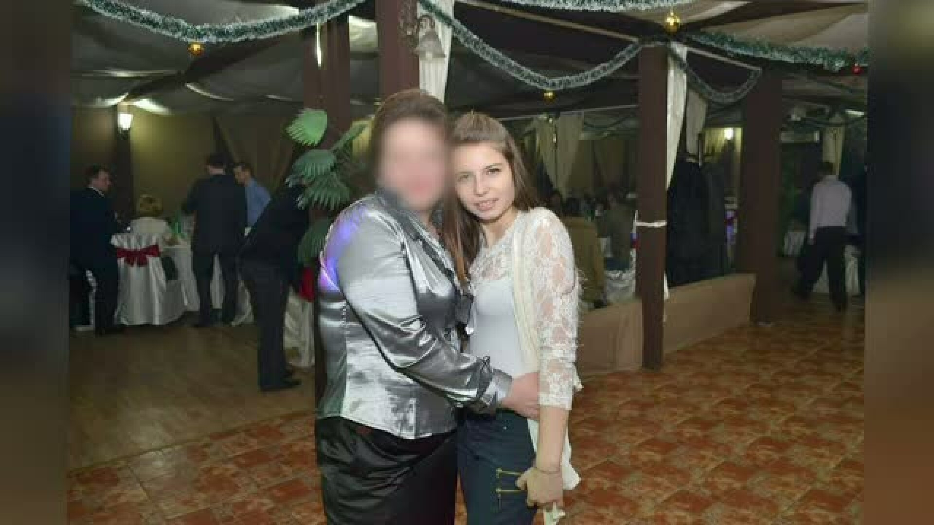 Tanara din Iasi gasita moarta ar fi fost ucisa de fostul ei iubit. Baiatul a chemat-o in parc si i-a spus ca are un cadou