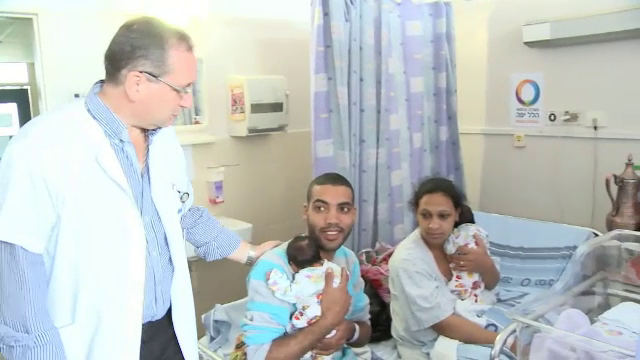 Sansele erau de 1 la un milion. O femeie din Israel a nascut trei perechi de gemeni in cinci ani