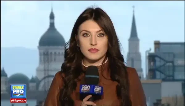 Metoda prin care doi barbati au furat zeci de sticle de sampon dintr-un supermarket din Dej