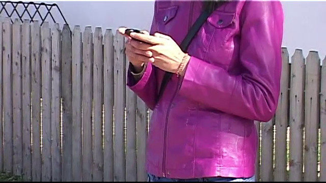 O fetita de 12 ani ar fi fost abuzata de iubitul matusii sale. Femeia neaga tot: "Ar fi tras de ea, pana la violat e mult"