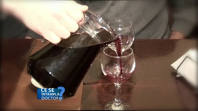 Si cea mai mica doza de alcool le poate provoca probleme grave copiilor. Cinci lingurite de alcool le pot fi fatale