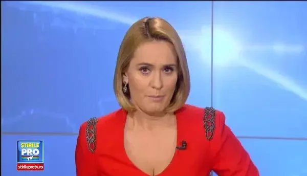 Mama lui Victor Ponta a fost audiata la DNA, in calitate de martor. Premierul a declarat ca este vorba de un show gratuit