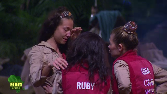 Andreea Moldovan a parasit show-ul "Sunt celebru, scoate-ma de aici!". In competitie au mai ramas doar cinci concurenti