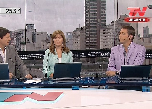 Moment SF in timpul unei emisiuni din Argentina. Un OZN isi face aparitia in spatele prezentatorilor