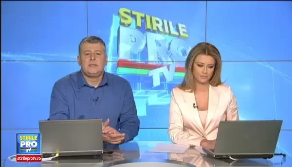 Un sofer care se intorcea din Germania cu o masina nou-nouta a lovit un TIR de armata. Un alt TIR i-a evitat in ultima clipa