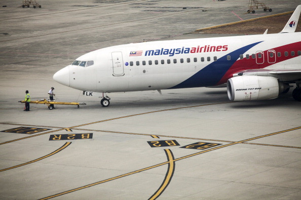 Misterul zborului MH370: inca o bucata dintr-un avion a fost gasita, pe aceeasi insula. Malaysia cere extinderea cautarilor