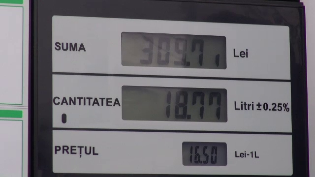Romanii se inghesuie sa mearga la cumparaturi in Republica Moldova: "La doua plinuri de motorina iti mai iese unul gratis"