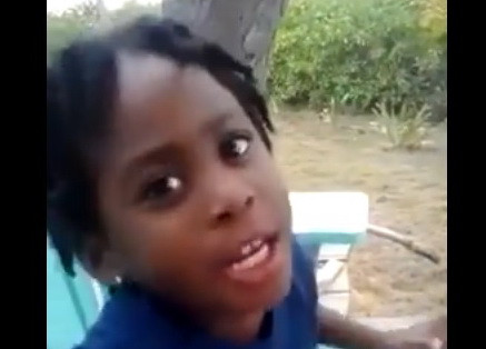 Reactia incredibila a unei fetite de 4 ani atunci cand un coleg ii spune ca este urata. VIDEO