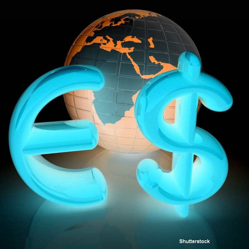 Dolarul a atins un nou record, peste 4,2 lei, si a depasit francul elvetian. Ce se intampla cu euro