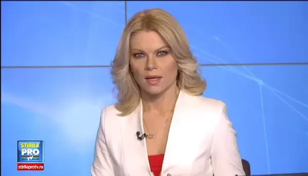 Discutii despre placeri carnale, eleve umilite si pisica reincarnata. Acuzatii la adresa unei profesoare de limba engleza