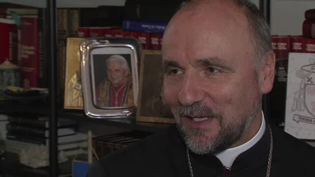 Virgil Bercea, episcopul de Oradea, a fost trimis in judecata de procurorii DNA. Inaltul prelat este acuzat de dare de mita