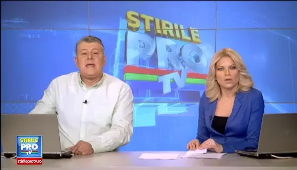 Doua persoane au fost ranite dupa ce o masina a spulberat o caruta, pe DN19 Satu Mare - Baia Mare