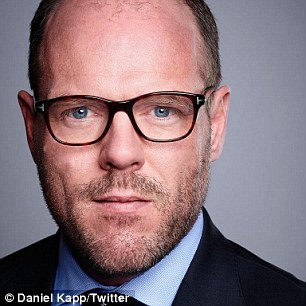 Sugestiile lipsite de respect pe care un barbat le-a primit pe Facebook. Totul s-a intamplat dupa ce a aflat ca are cancer