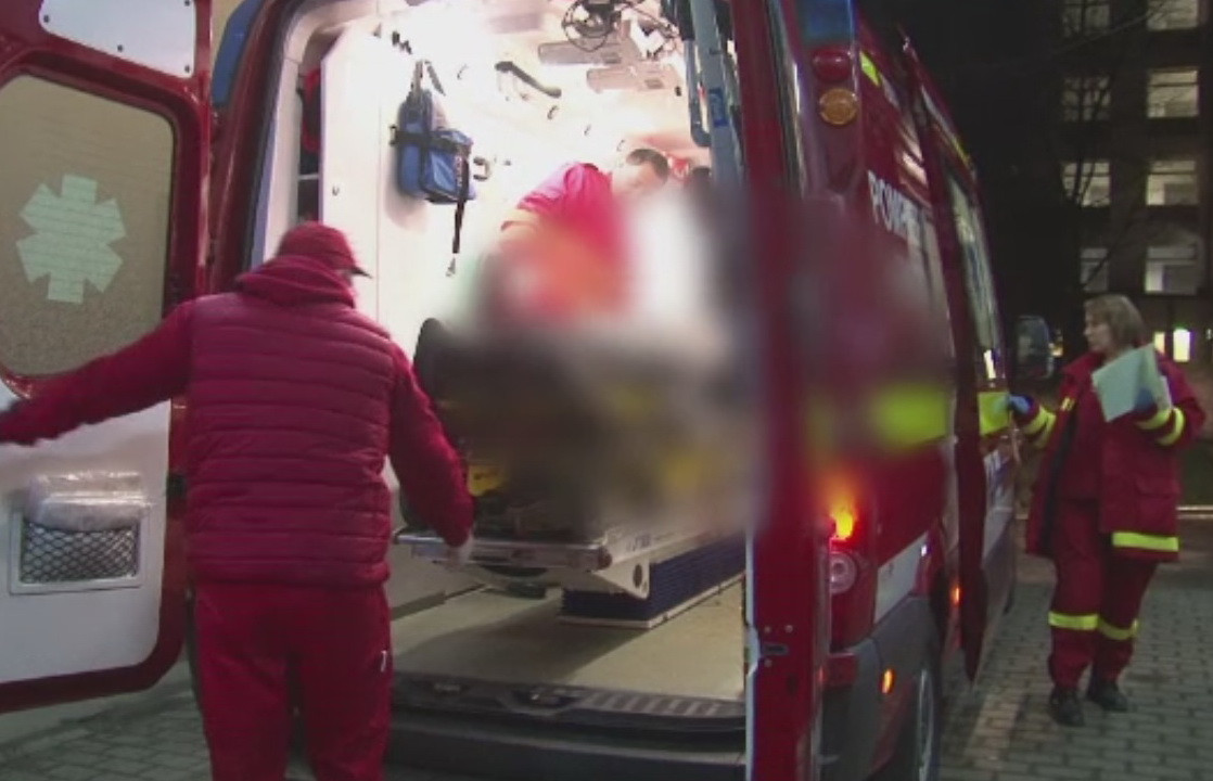 Un barbat din Botosani a ajuns injunghiat la spital, dupa o disputa cu partenera sa de viata. Ce risca femeia