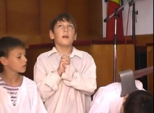 Sceneta de la o scoala din Constanta care a starnit controverse. "Oare ce este in capul profesorilor?". VIDEO