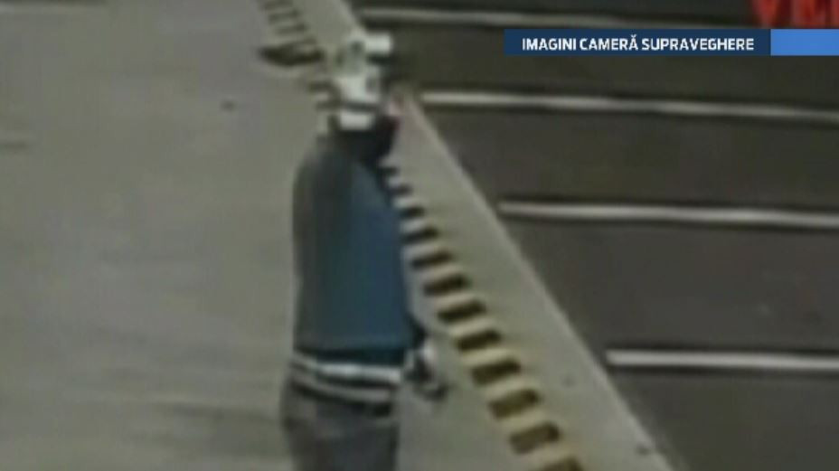 Trei romani, arestati in Italia dupa ce au furat bunuri de 1 milion de euro de la firme de curierat. Modul in care actionau