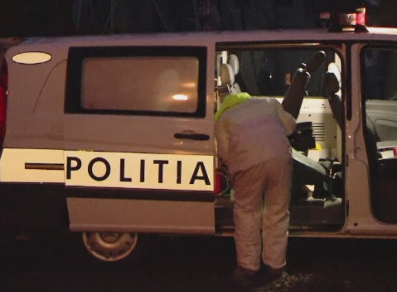 Caz terifiant in Bacau. Cadavrul unei femei a fost gasit ingropat in beciul unei curti. Ce explicatie a dat proprietarul