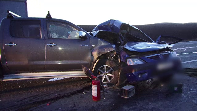 Impact fatal pentru o femeie din Hunedoara. A pierdut controlul volanului si a ajuns pe contrasens din cauza unei defectiuni