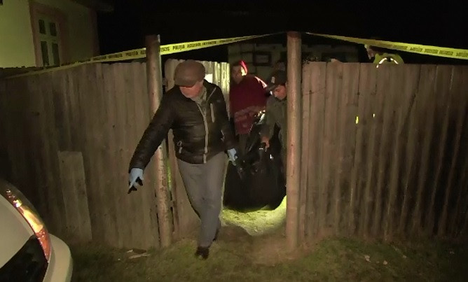 Telenovela cu accent morbid intr-o comuna din Bacau. Ancheta dificila dupa descoperirea cadavrului unei femei, intr-un beci