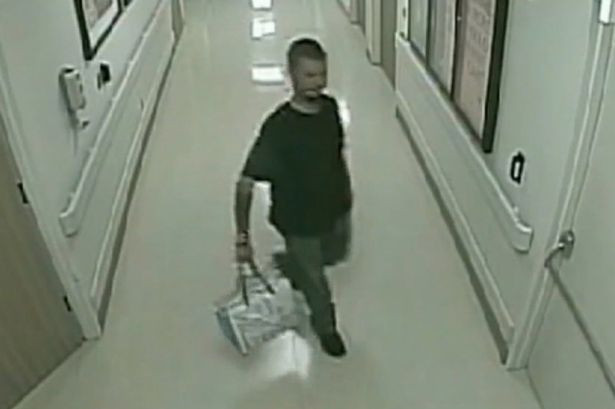 Moment socant intr-un spital din SUA. Un barbat dependent de droguri isi rapeste din spital fiica de doua zile