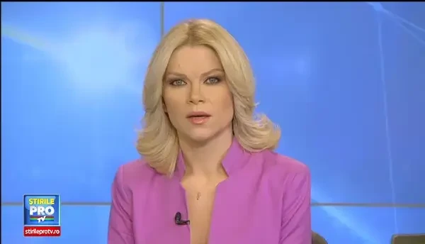 Accident inexplicabil in centrul Capitalei. O femeie si-a rasturnat masina