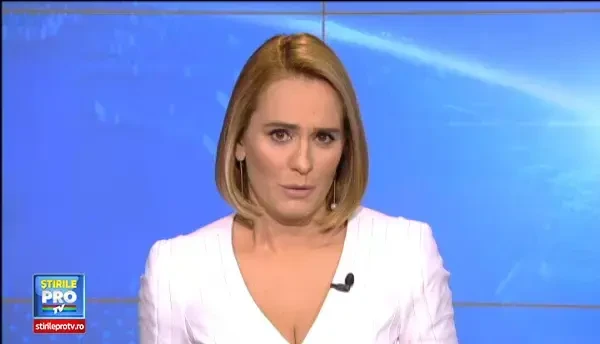 Mai bine culeg capsuni decat sa fiu primar. Motto-ul care poate lasa o comuna din Romania fara intreaga administratie locala