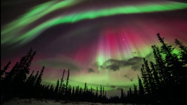 Spectacol uimitor in Noua Zeelanda si SUA. Locuitorii au putut sa observe in voie aurora polara