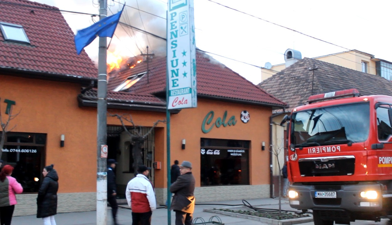 Ghinion cu repetitie pentru patronul unui restaurant din Gherla. Restaurantul i-a fost cuprins din nou de flacari