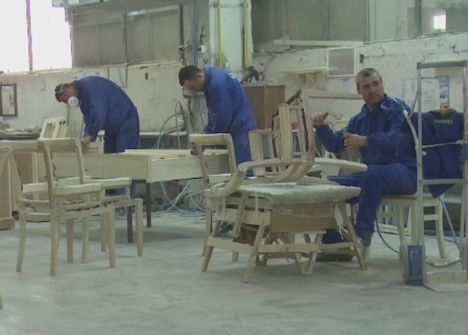 Mobila romaneasca, tot mai apreciata in SUA si Rusia. Romanii prefera insa sa importe modele ieftine din China si Taiwan