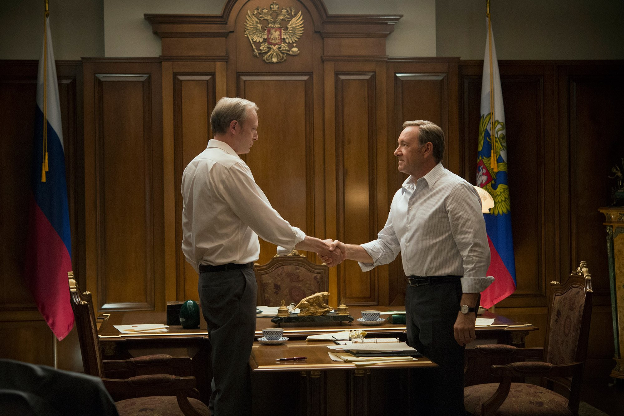 Oficialii de la Kremlin au dat raspunsul oficial: se uita sau nu Vladimir Putin la "House of Cards"