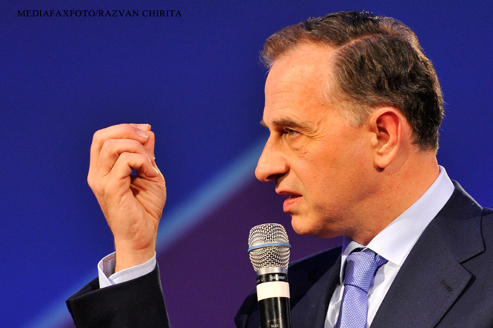 PNL si partidul lui Mircea Geoana au incheiat un protocol de colaborare. Scopul: daramarea guvernului Ponta