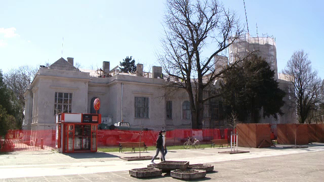 Castelul Nako, construit in 1864, va fi restaurat pana la finalul anului. Cum au reusit autoritatile sa-l salveze de la ruina