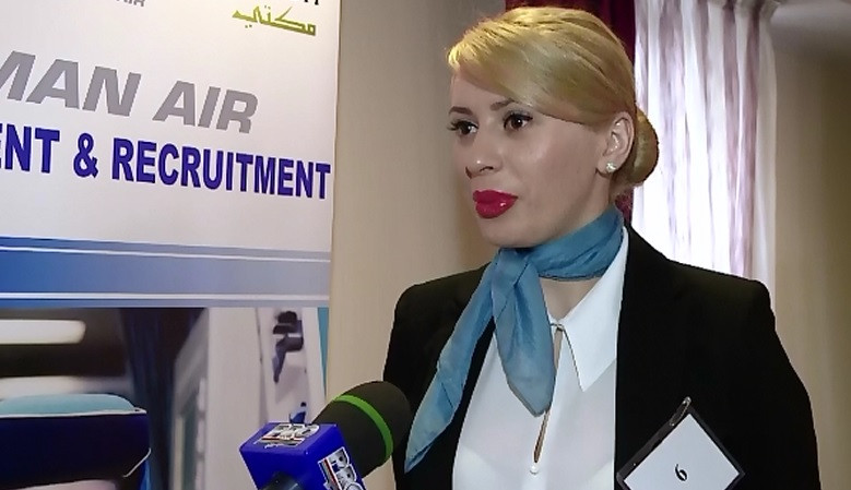 Ce salariu au stewardesele romance din Emiratele Arabe. "E atat de bine sa iei micul dejun la Londra si cina la New York"