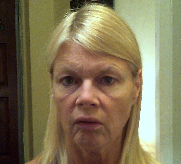 A slabit 70 de kilograme si a intinerit zeci de ani cu ajutorul unei interventii miraculoase. Cum arata acum femeia