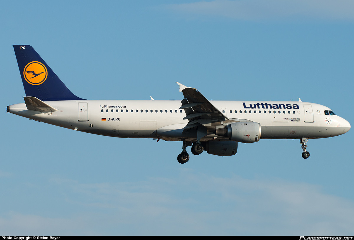 Avionul prabusit a zburat 22 ani din 24 sub culorile Lufthansa. Germanwings apartine in totalitate de gigantul german