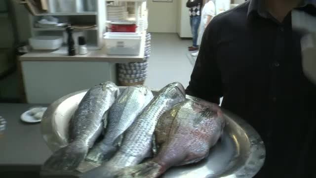 Aglomeratie la raioanele de peste. Romanii au miercuri, de Buna Vestire, prima dezlegare din Postul Pastelui