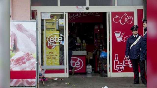 Doi romani si zece italieni, raniti intr-un jaf armat la un supermarket din Italia. Doi carabinieri, printre victime
