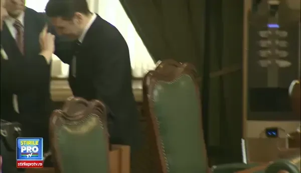 Cum a scapat Dan Sova, de Buna Vestire, de cererea de arestare a DNA. Senatoarea PSD Florentina Jipa i-a dat cu mir pe cap