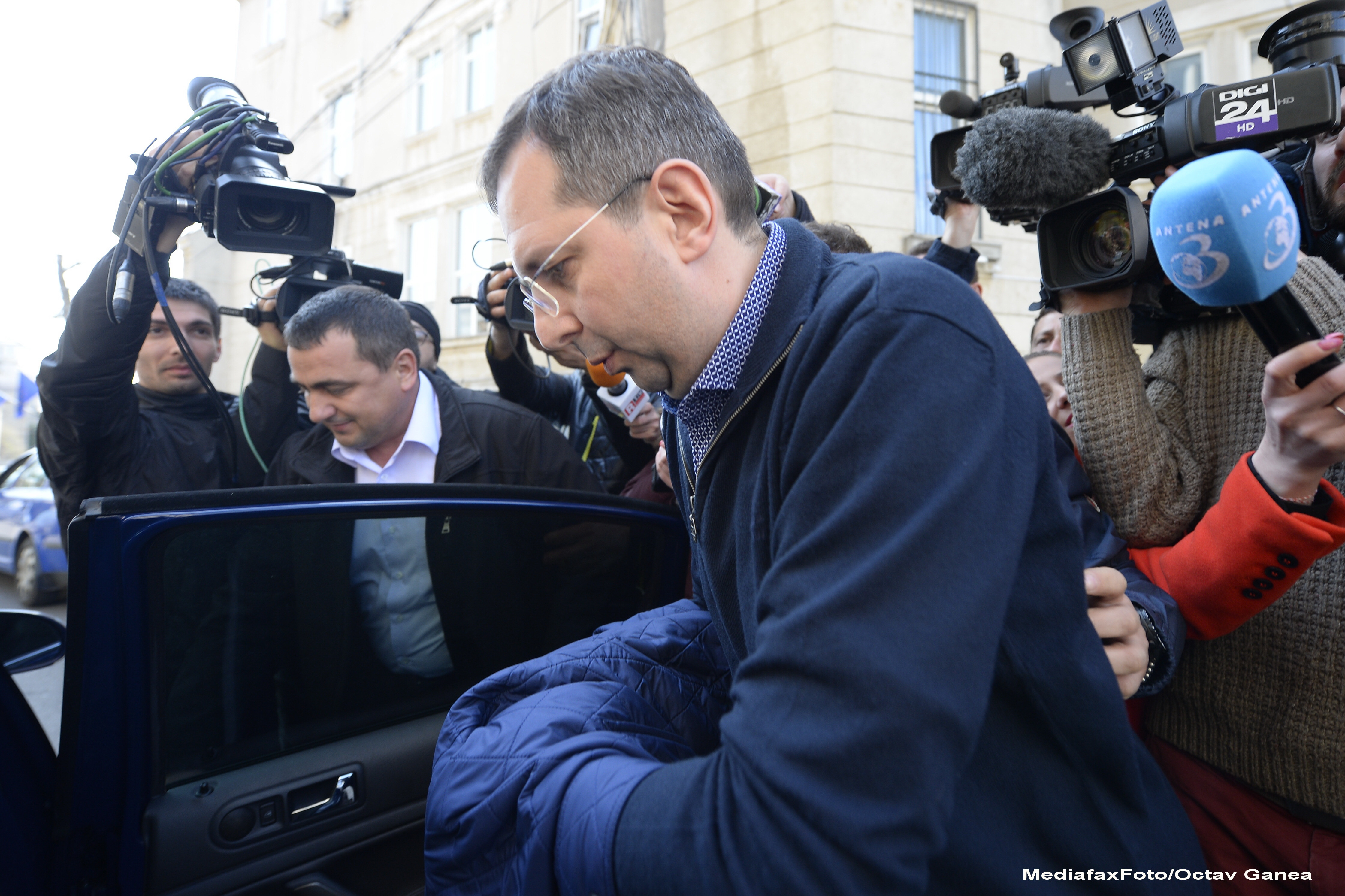 Deputatul Theodor Nicolescu, arestat preventiv. Decizia poate fi contestata