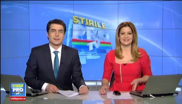 Vedeta din serialul La Bloc care a facut show ca solist. Ce presupune spectacolul care imbina comedia cu muzica