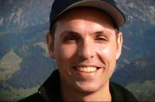 Fiu al unui profesor de pian, Andreas parea un tanar tacut si amabil. Declaratiile vecinilor si apropiatilor familiei Lubitz