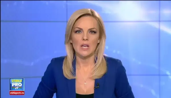 Tragedie in Tulcea. O femeie a murit dupa ce sotul ei a adormit la volan si a intrat intr-un copac, la cativa km de casa