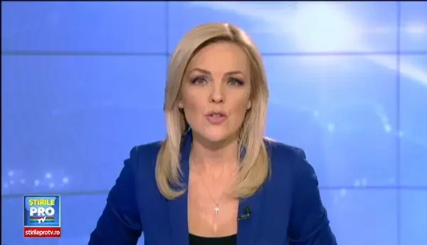 Un biciclist roman pleaca in lume sa afle ce e fericirea si isi vinde zilele de calatorie pentru a ajuta o fetita bolnava