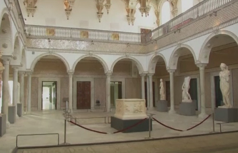 Muzeul Bardo din Tunis a fost redeschis publicului, la doua saptamani de la atentatul soldat cu 22 de morti