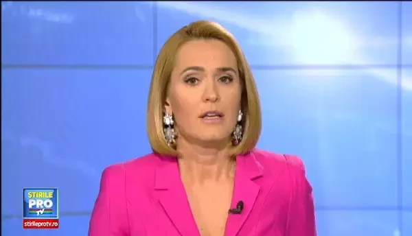 Olt: cele doua surori ucise de tatal lor au fost inmormantate in costume populare. Ce spun medicii care l-au lasat liber