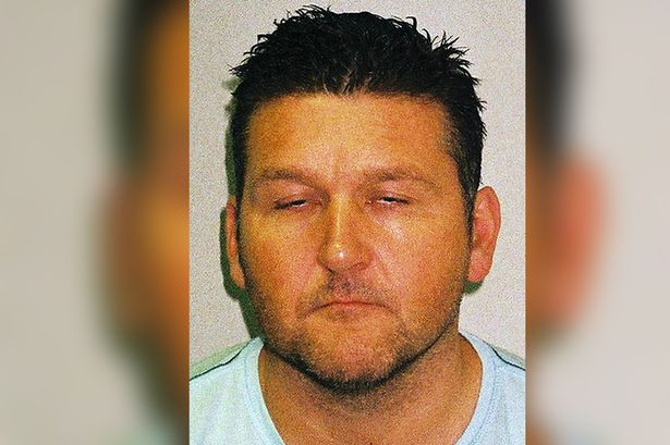 Un politist din Marea Britanie a fost condamnat la inchisoare dupa ce sefii au aflat ce facea in timpul serviciului